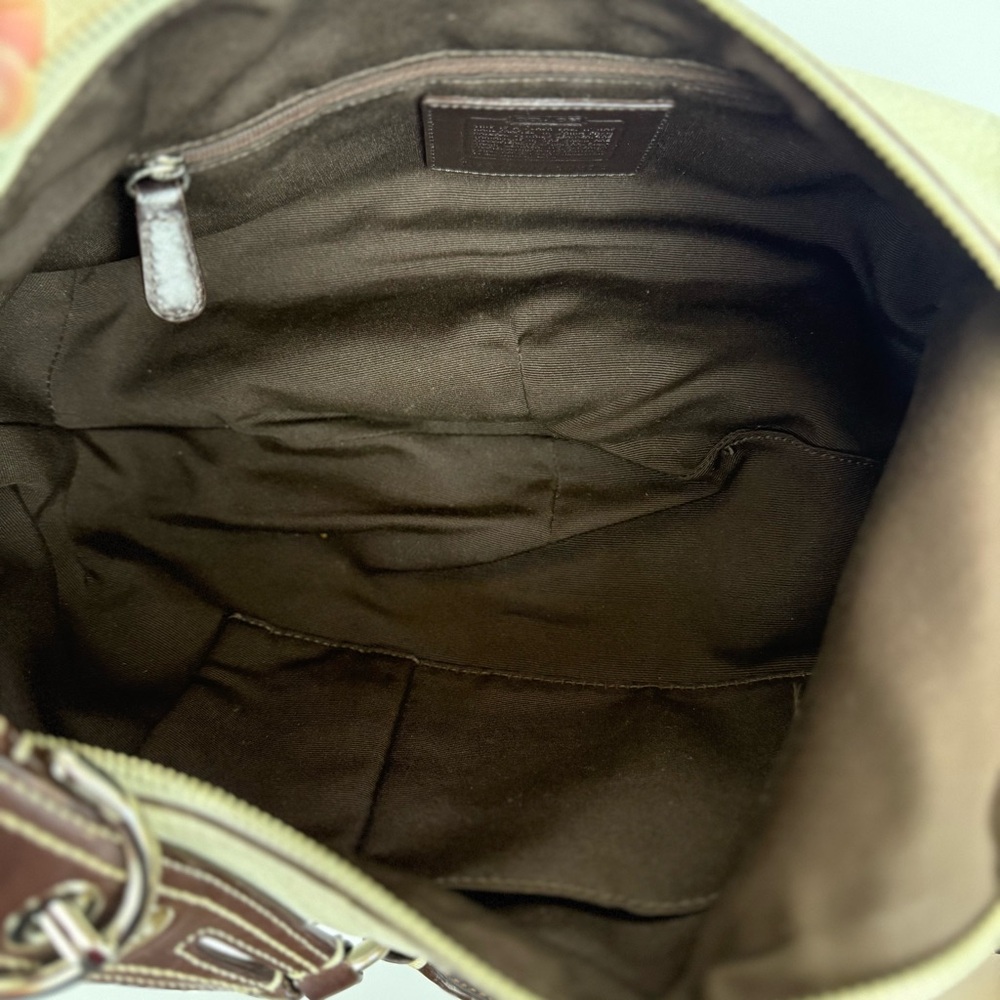 Coach Y2K Shoulder Bag White with Brown Handle - Picture 7 of 7